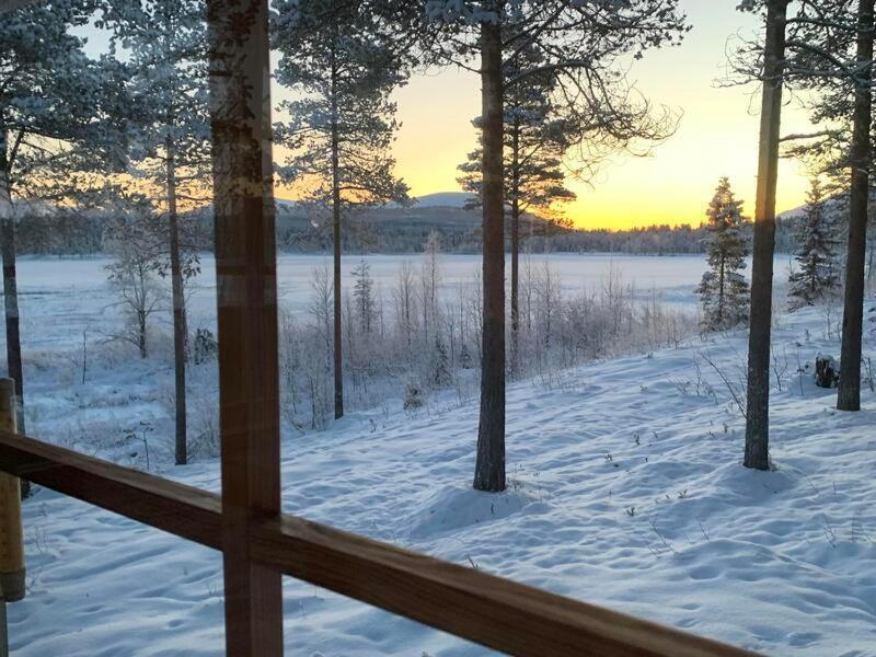 Chalet Ruska 2, Yllaes, Aekaeslompolo, Lapland - Log With And Fell Scenery Äkäslompolo